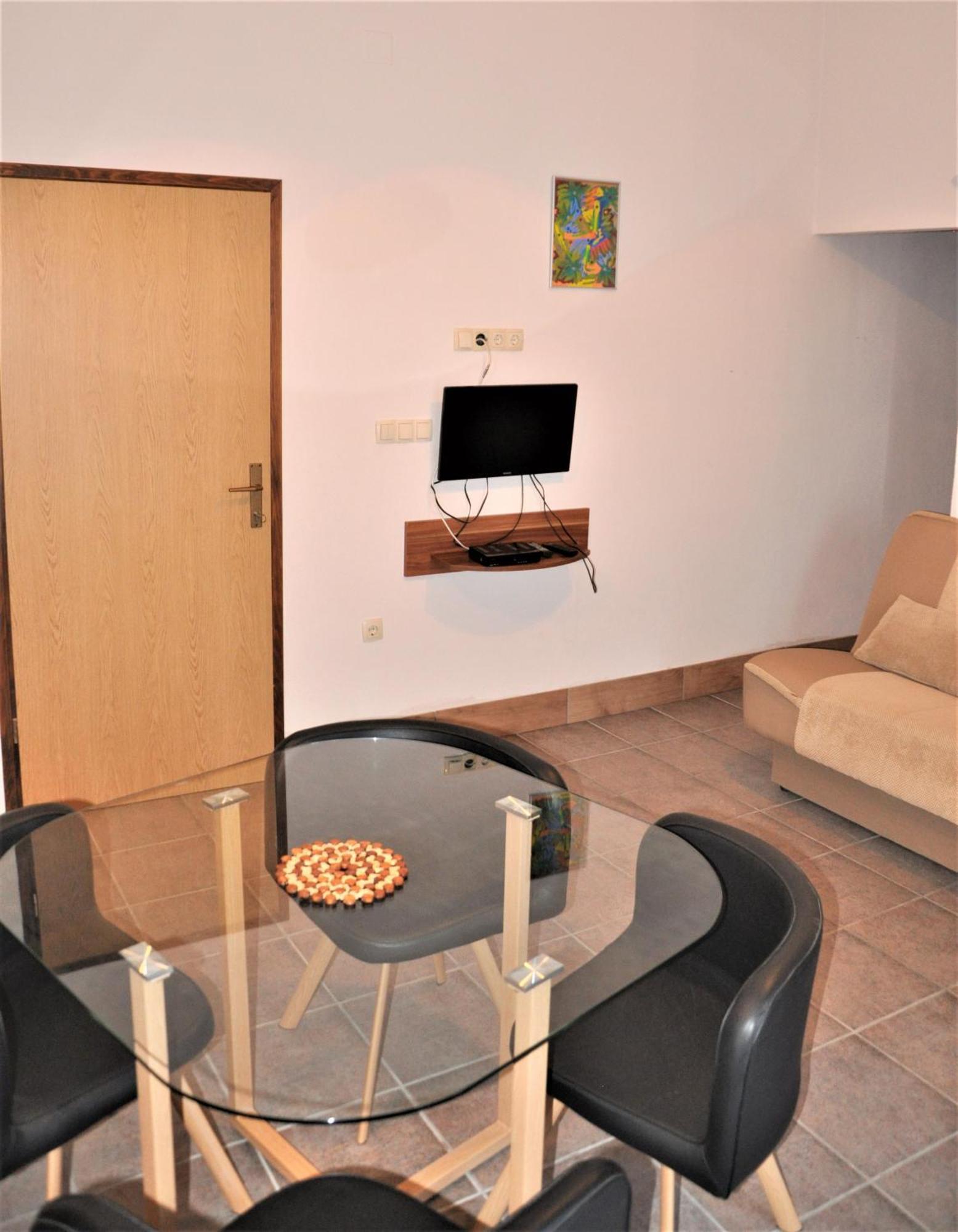 Apartments Dvije Palme شيبينيك المظهر الخارجي الصورة