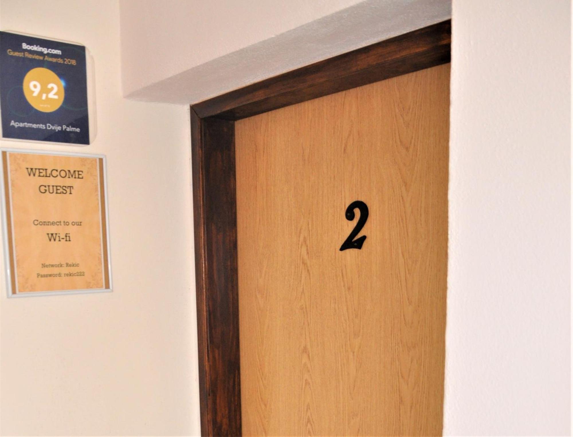 Apartments Dvije Palme شيبينيك المظهر الخارجي الصورة